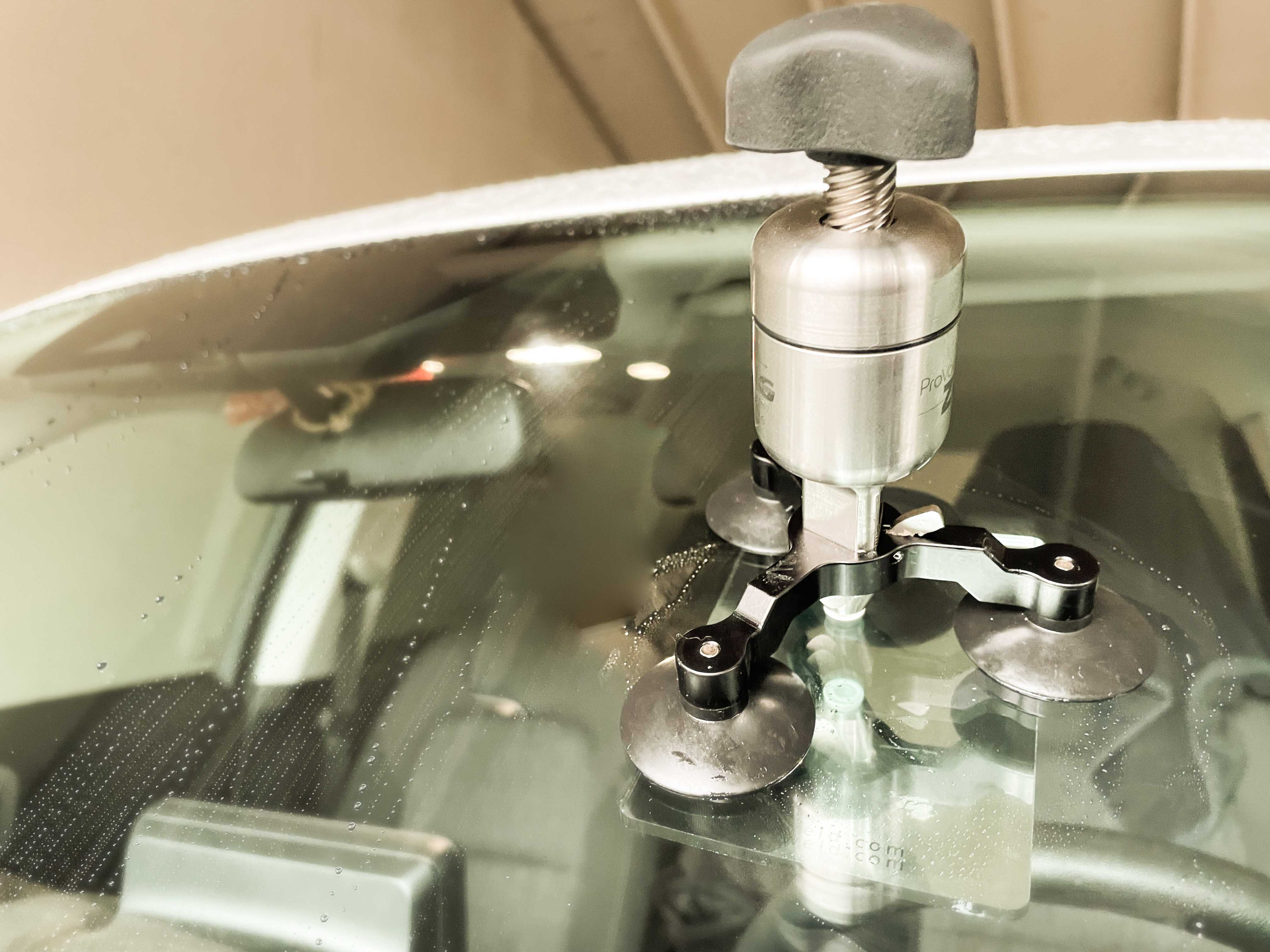 Gallery Image: Auto Windshield Repair LLC.